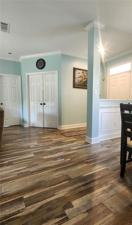 For Rent: $2,750 (3 beds, 2 baths, 2780 Square Feet)