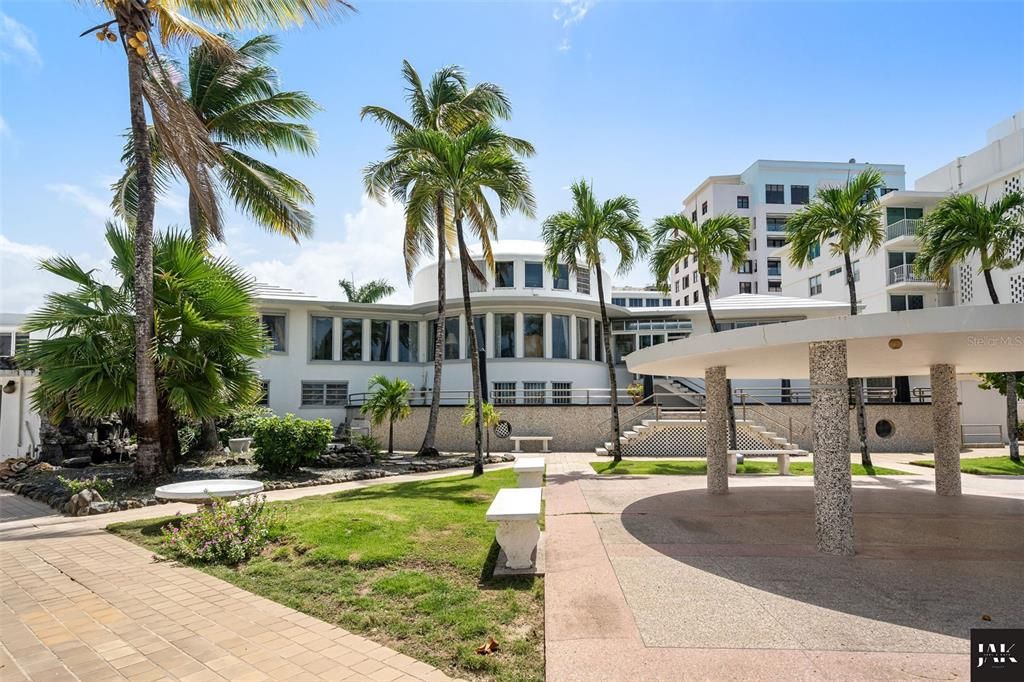 待售: $15,000,000 (6 贝兹, 6 浴室, 6590 平方英尺)