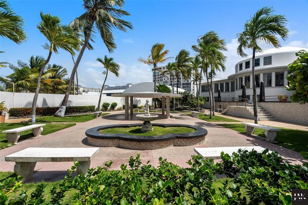 待售: $15,000,000 (6 贝兹, 6 浴室, 6590 平方英尺)