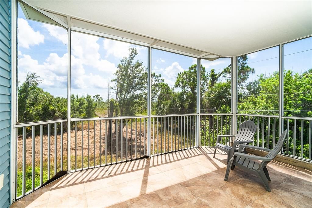 待售: $250,000 (3 贝兹, 2 浴室, 2044 平方英尺)