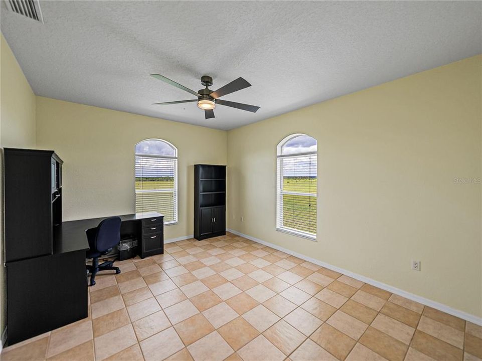 For Sale: $775,000 (5 beds, 3 baths, 3098 Square Feet)