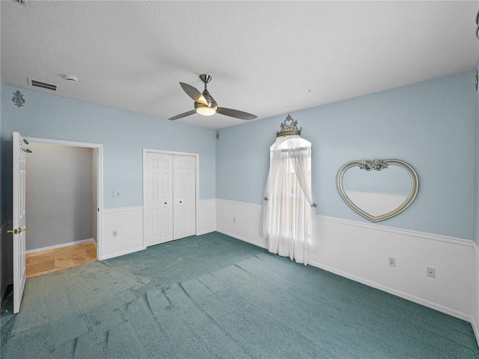 For Sale: $775,000 (5 beds, 3 baths, 3098 Square Feet)