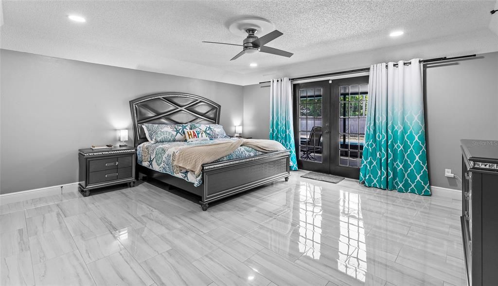 For Sale: $425,000 (3 beds, 2 baths, 1772 Square Feet)