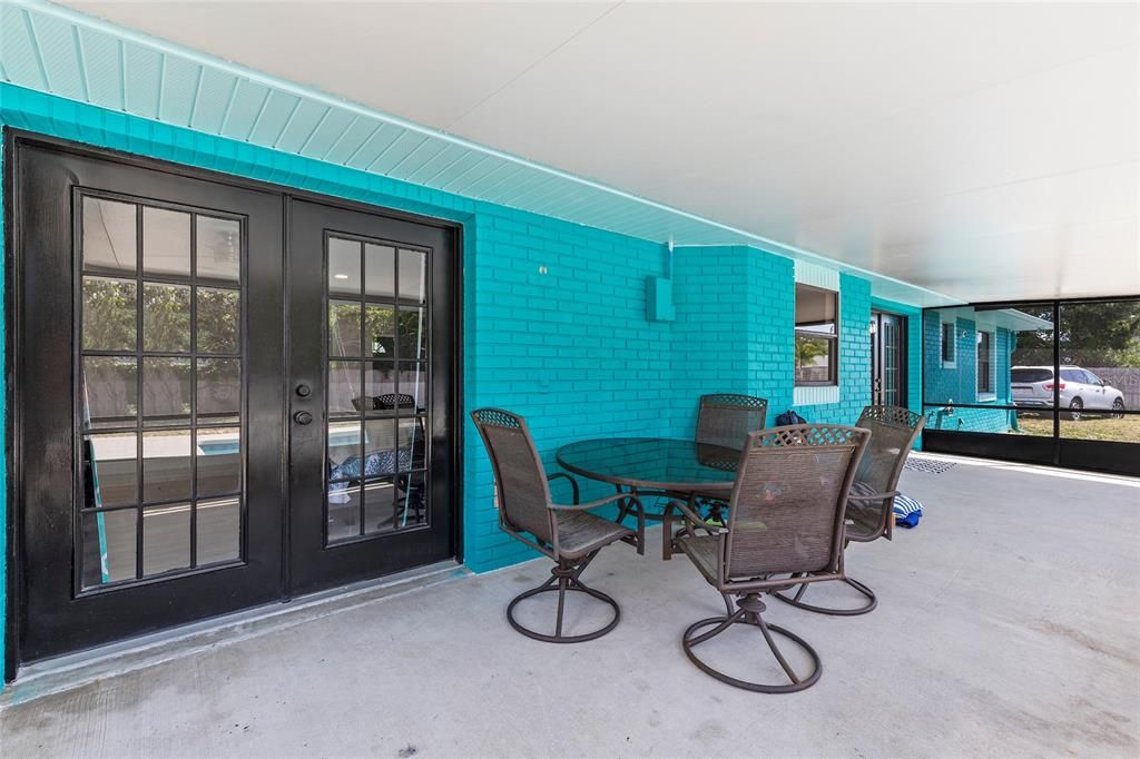 For Sale: $425,000 (3 beds, 2 baths, 1772 Square Feet)