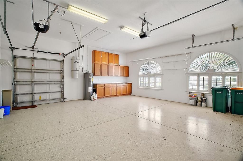 На продажу: $1,099,999 (4 спален, 3 ванн, 4733 Квадратных фут)