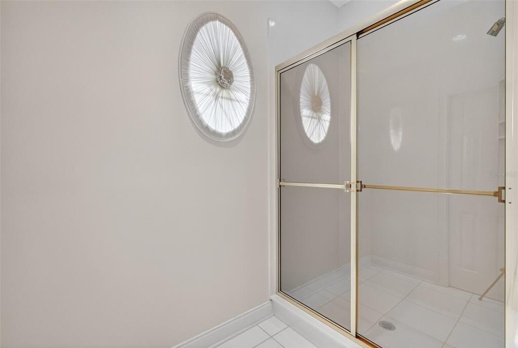 На продажу: $1,099,999 (4 спален, 3 ванн, 4733 Квадратных фут)