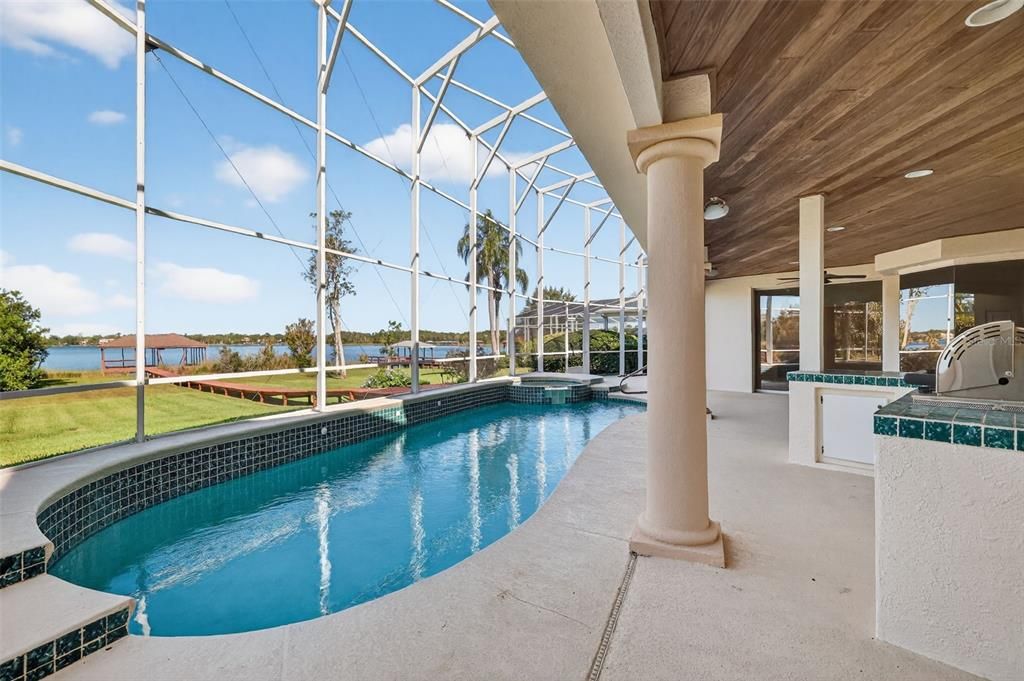 На продажу: $1,099,999 (4 спален, 3 ванн, 4733 Квадратных фут)