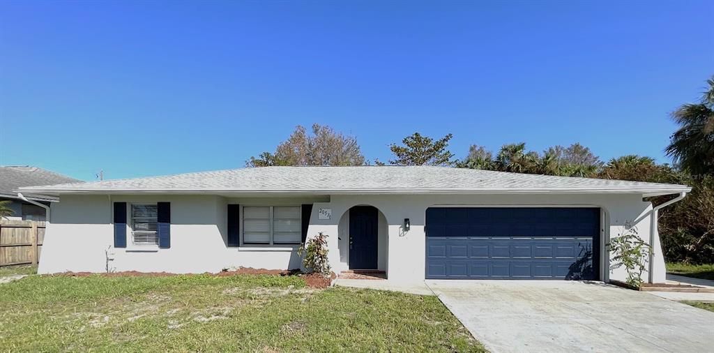 Recently Rented: $2,000 (2 beds, 2 baths, 1361 Square Feet)