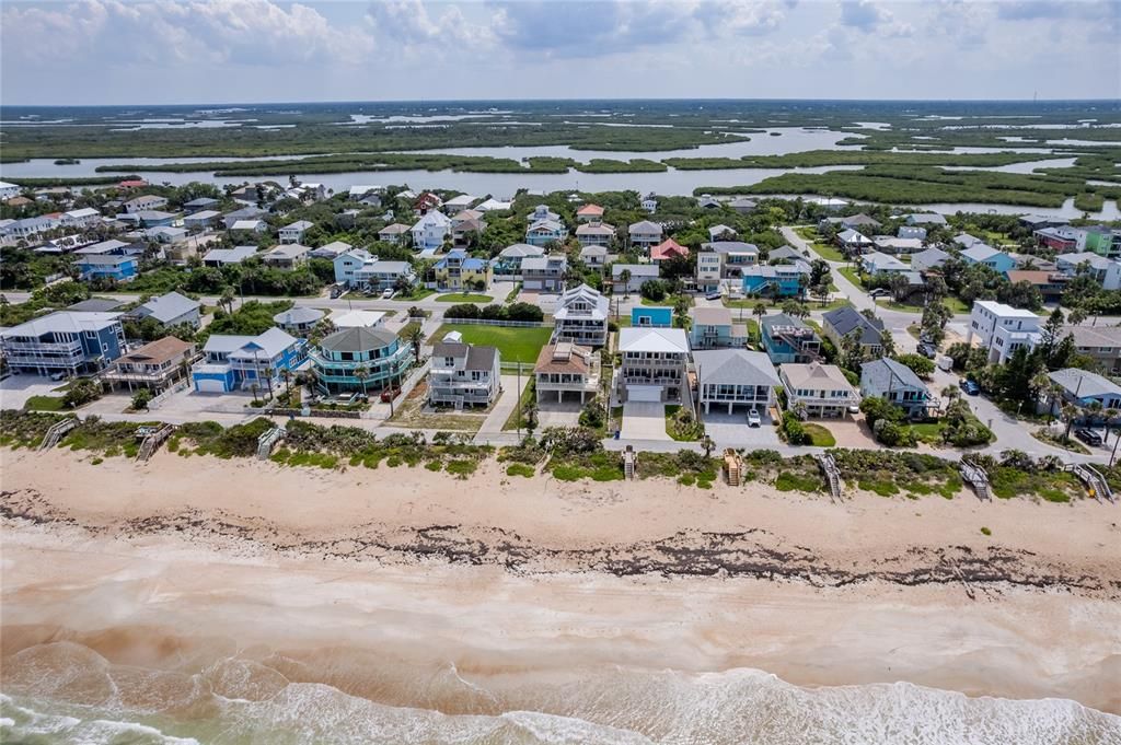 На продажу: $1,375,000 (2 спален, 2 ванн, 1120 Квадратных фут)