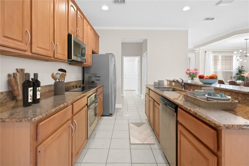 En Venta: $364,900 (3 camas, 2 baños, 2010 Pies cuadrados)