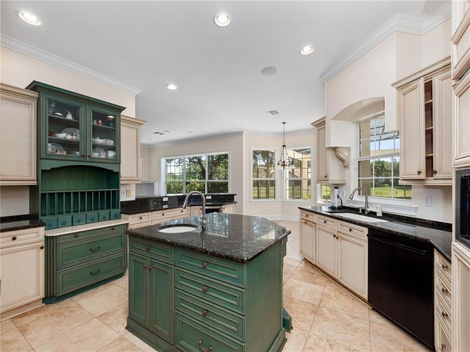 Active With Contract: $1,690,000 (5 beds, 4 baths, 5704 Square Feet)