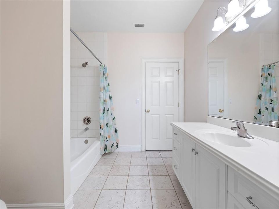 Active With Contract: $1,690,000 (5 beds, 4 baths, 5704 Square Feet)