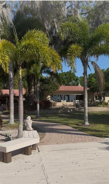 Recently Sold: $8,000,000 (3 beds, 3 baths, 4110 Square Feet)