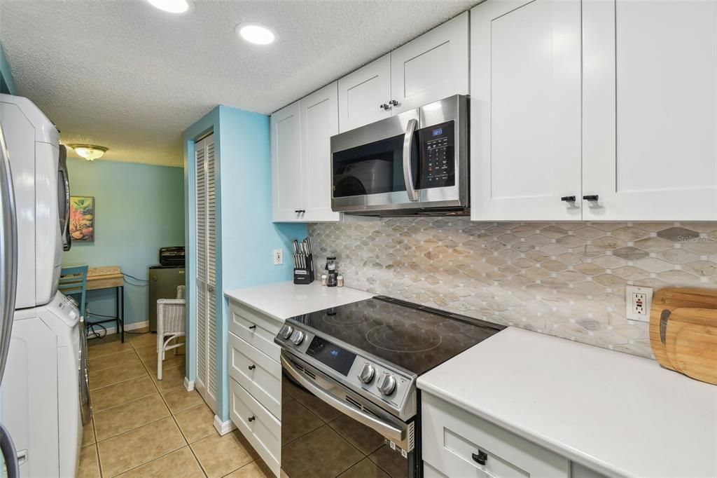 待售: $529,000 (2 贝兹, 2 浴室, 1125 平方英尺)