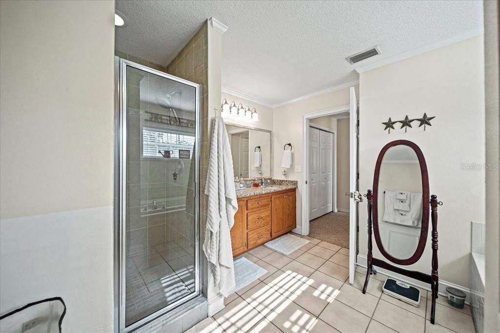 For Sale: $720,000 (3 beds, 2 baths, 1812 Square Feet)