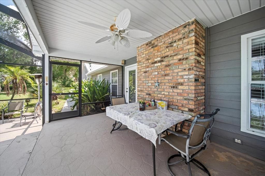 For Sale: $720,000 (3 beds, 2 baths, 1812 Square Feet)