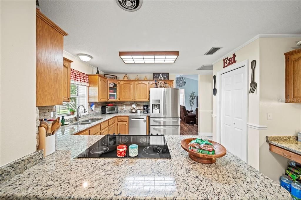 For Sale: $720,000 (3 beds, 2 baths, 1812 Square Feet)