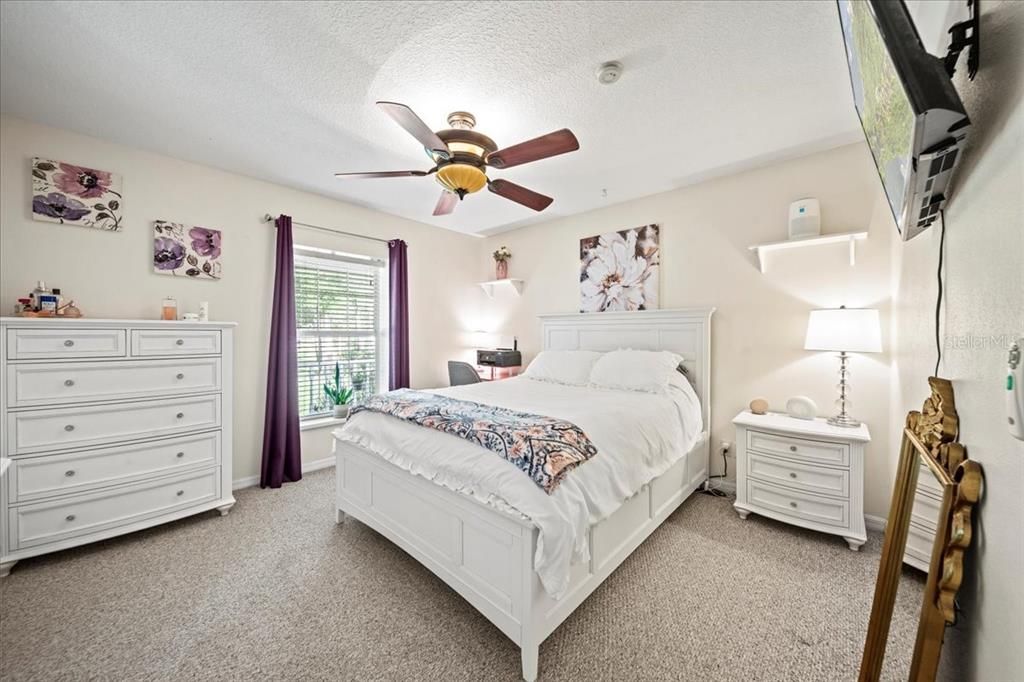 For Sale: $720,000 (3 beds, 2 baths, 1812 Square Feet)