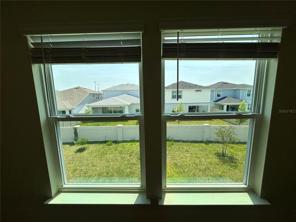 出租: $5,550 (5 贝兹, 4 浴室, 3172 平方英尺)