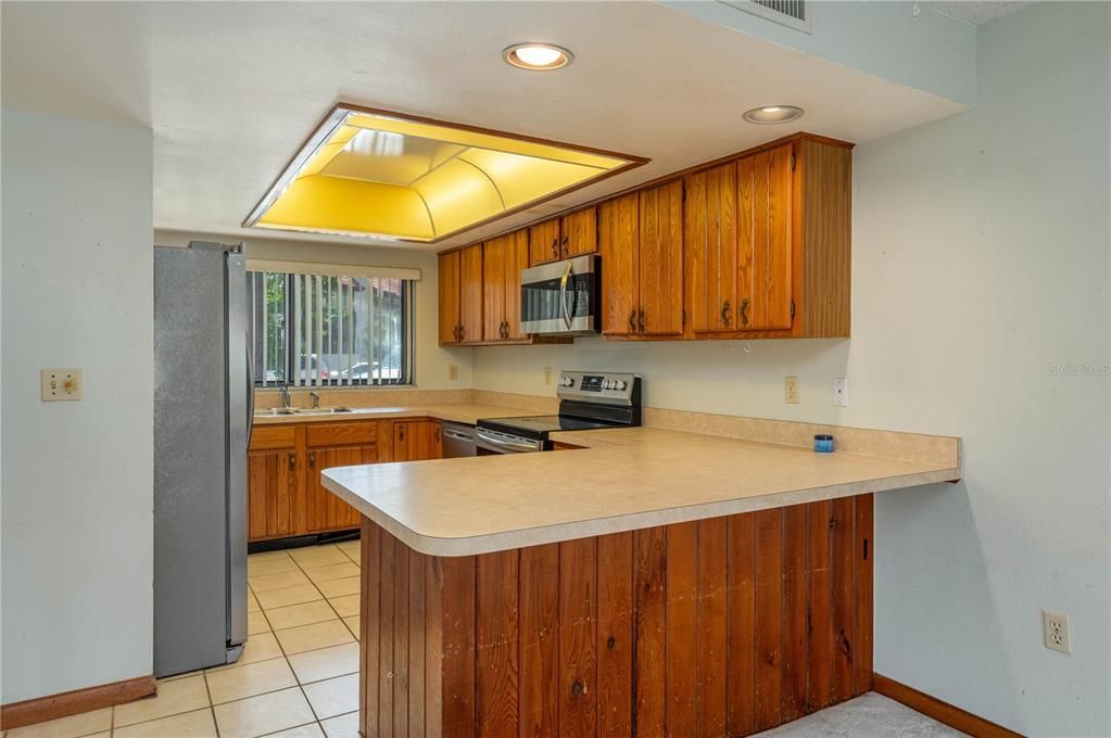 待售: $119,500 (2 贝兹, 2 浴室, 1088 平方英尺)