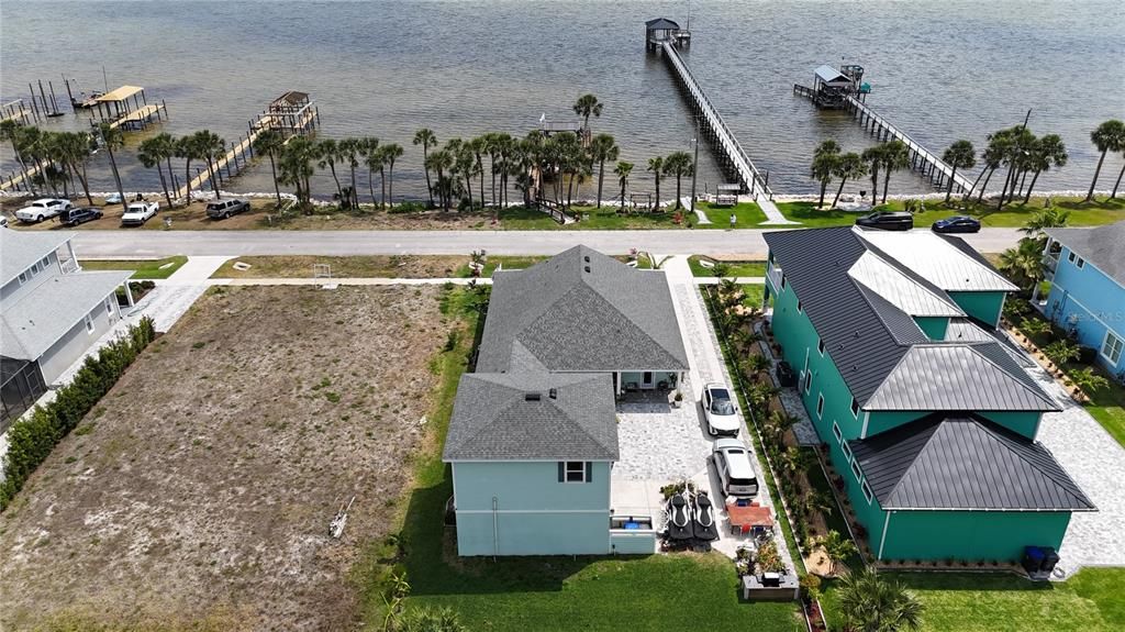 En Venta: $1,395,000 (4 camas, 3 baños, 2921 Pies cuadrados)