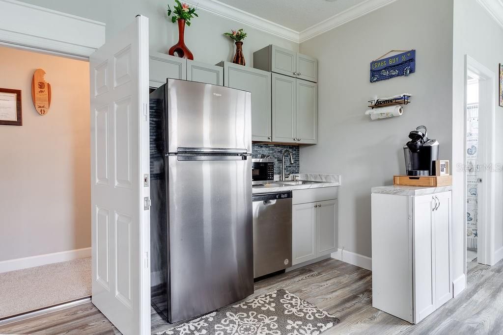 En Venta: $1,395,000 (4 camas, 3 baños, 2921 Pies cuadrados)