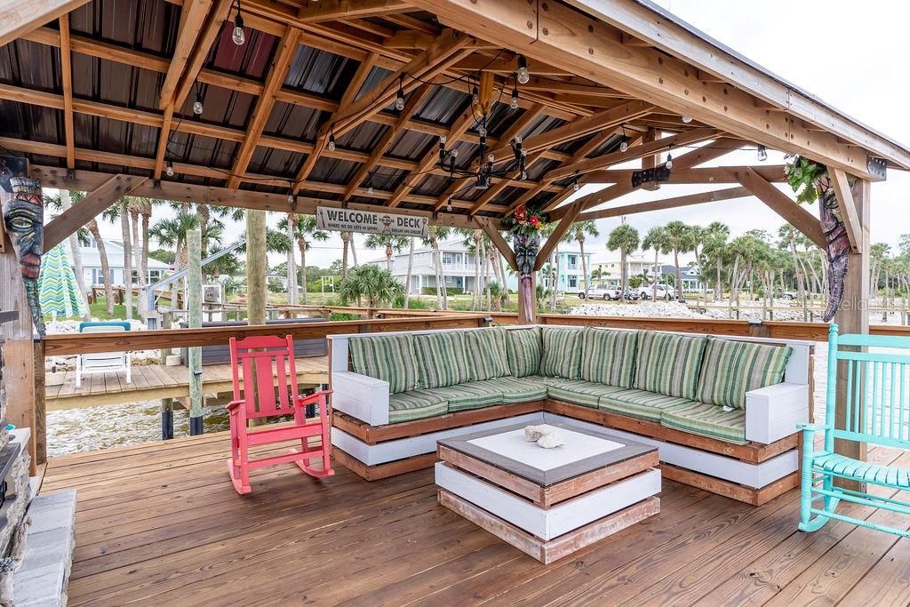 En Venta: $1,395,000 (4 camas, 3 baños, 2921 Pies cuadrados)