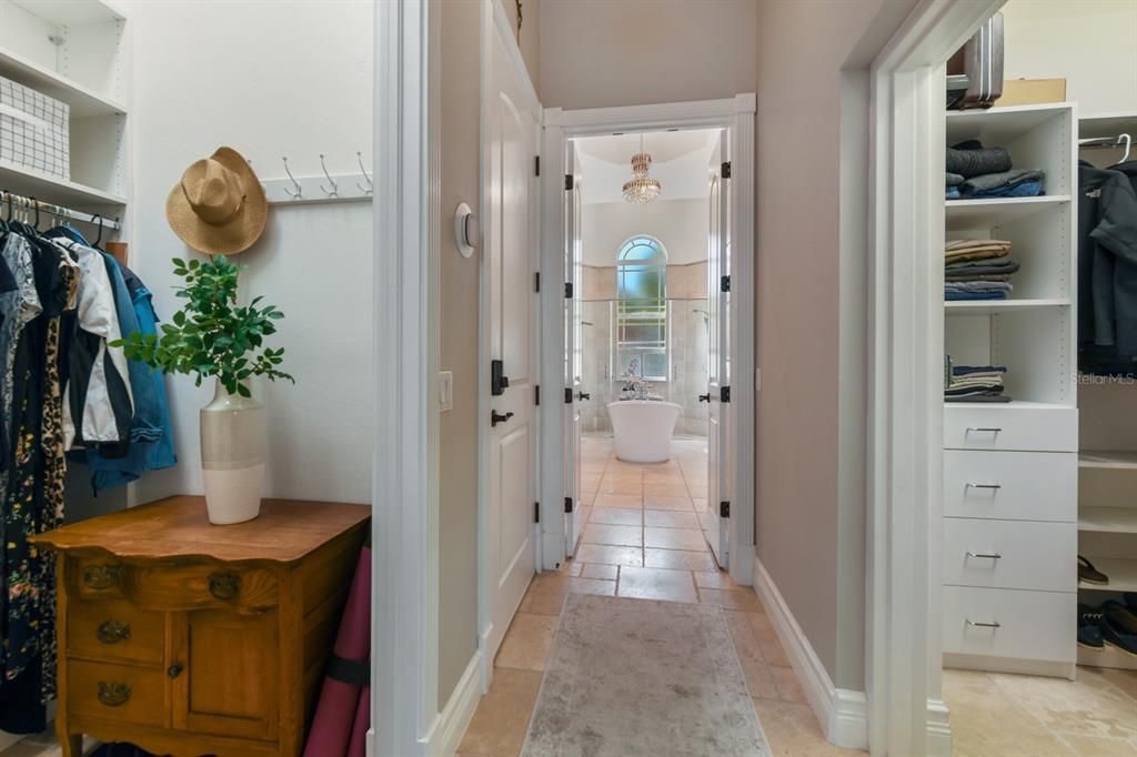 For Sale: $1,475,000 (3 beds, 3 baths, 3481 Square Feet)