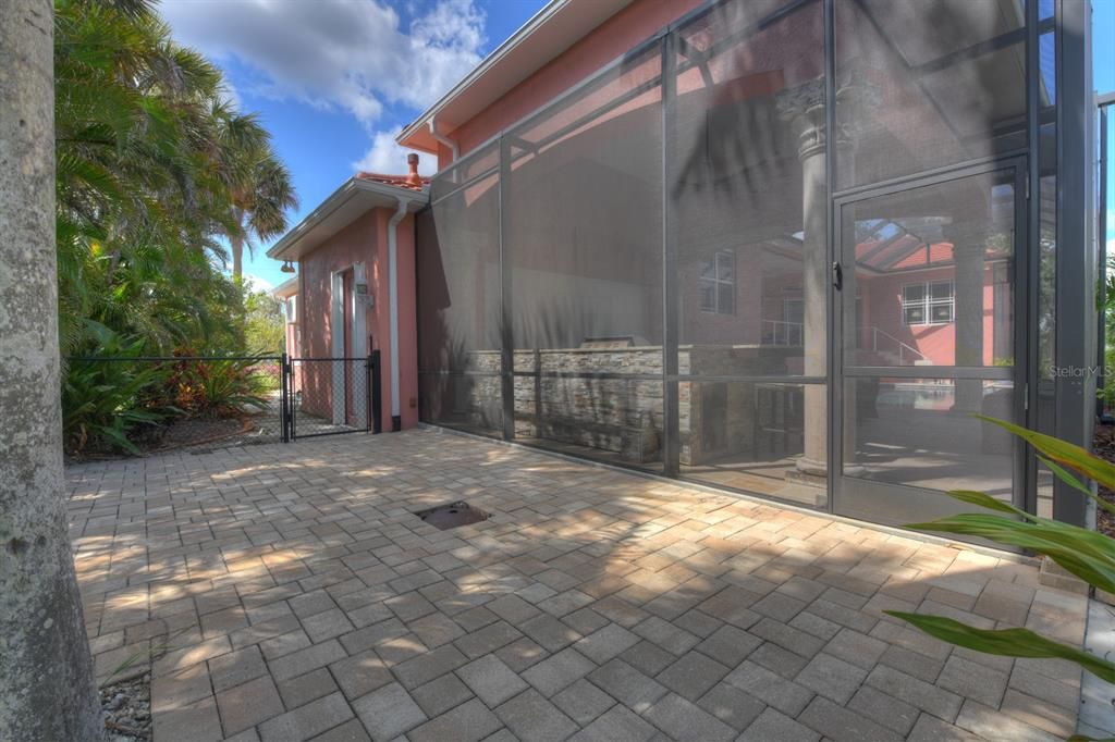 For Sale: $1,475,000 (3 beds, 3 baths, 3481 Square Feet)