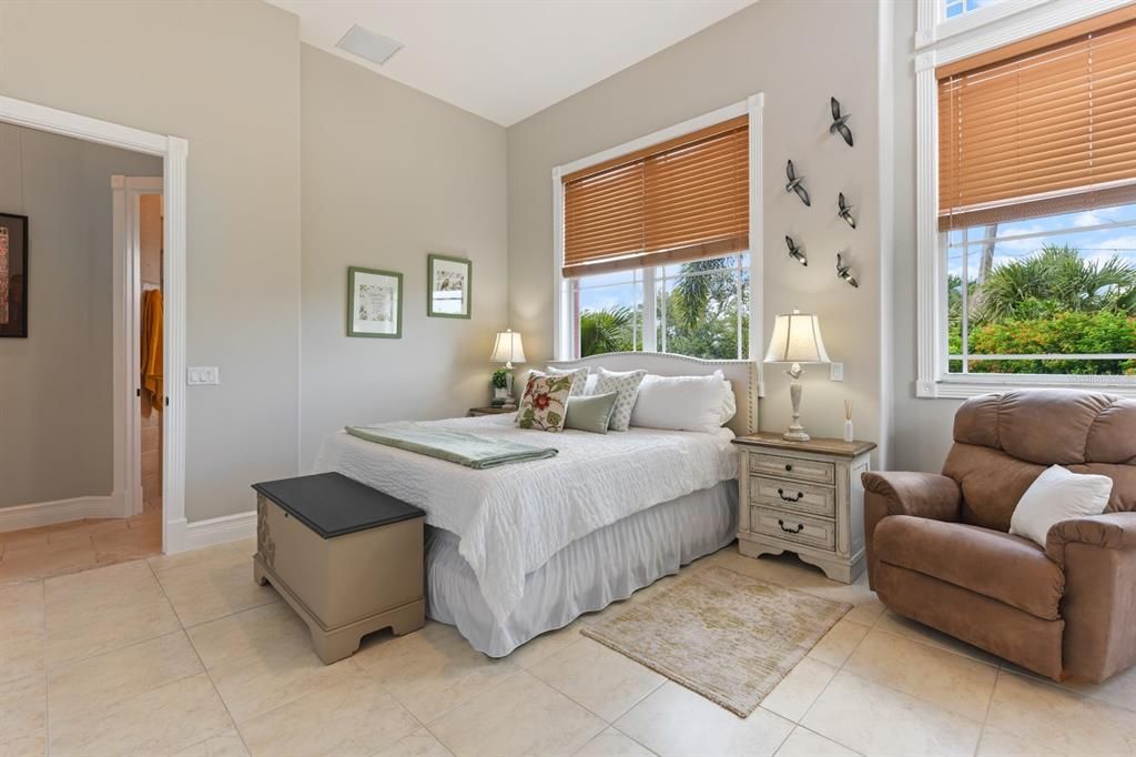 For Sale: $1,475,000 (3 beds, 3 baths, 3481 Square Feet)