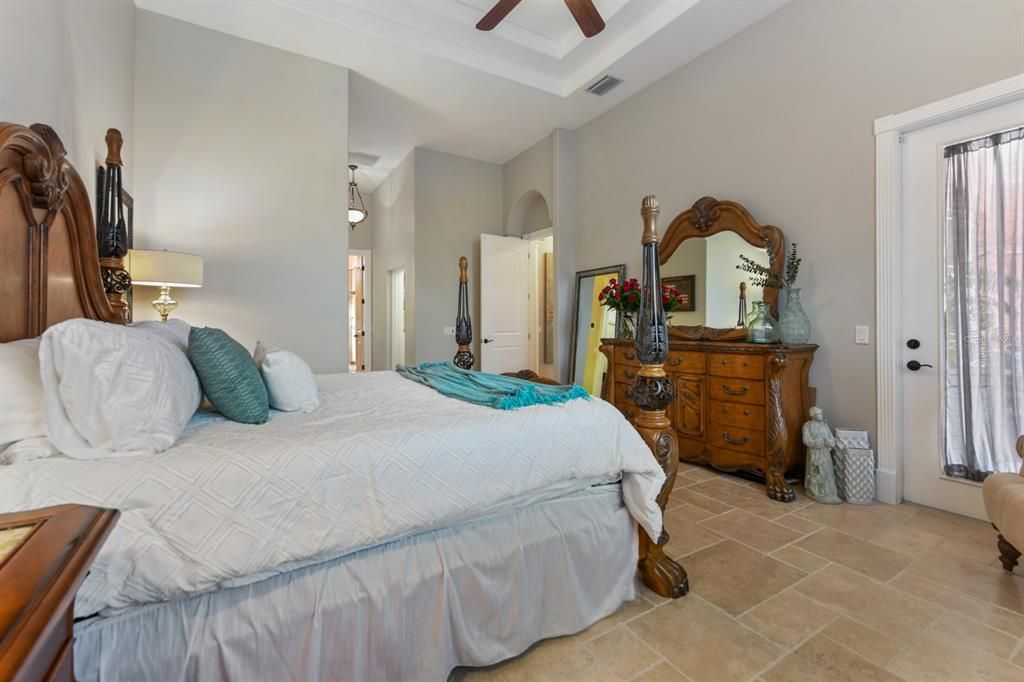 For Sale: $1,475,000 (3 beds, 3 baths, 3481 Square Feet)