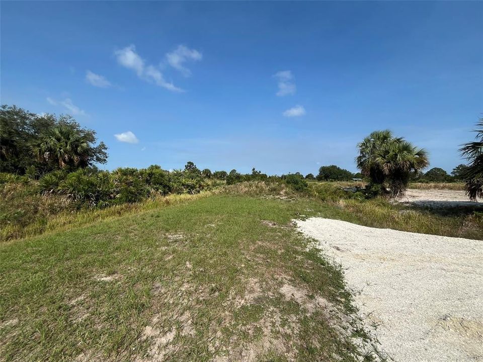 En Venta: $48,500 (1.25 acres)