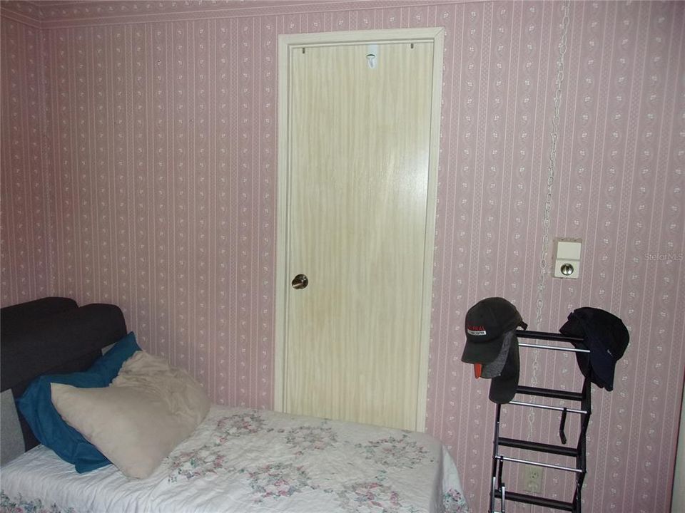 待售: $139,000 (2 贝兹, 2 浴室, 1338 平方英尺)