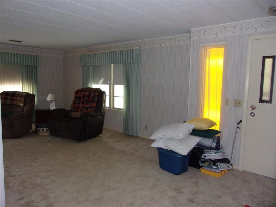 待售: $139,000 (2 贝兹, 2 浴室, 1338 平方英尺)