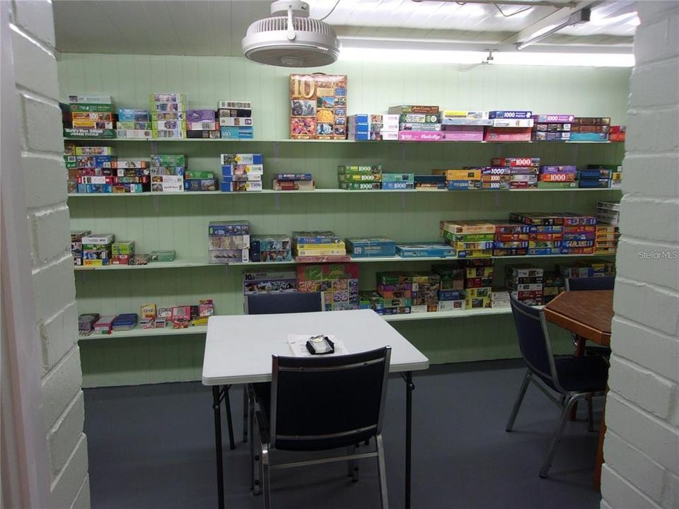 待售: $139,000 (2 贝兹, 2 浴室, 1338 平方英尺)