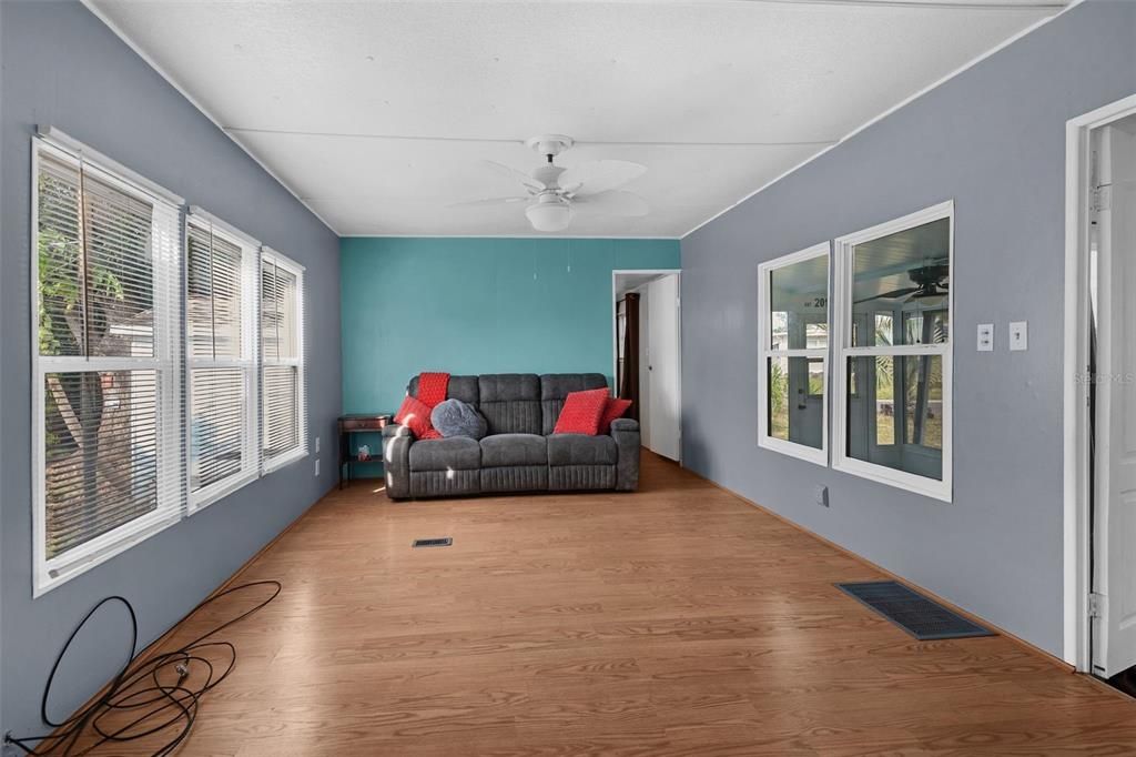 En Venta: $139,500 (2 camas, 2 baños, 1489 Pies cuadrados)