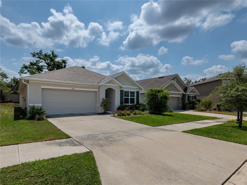 最近租的: $2,300 (3 贝兹, 2 浴室, 1676 平方英尺)