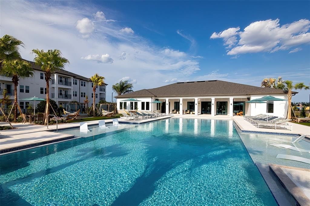 For Rent: $2,326 (3 beds, 2 baths, 1242 Square Feet)