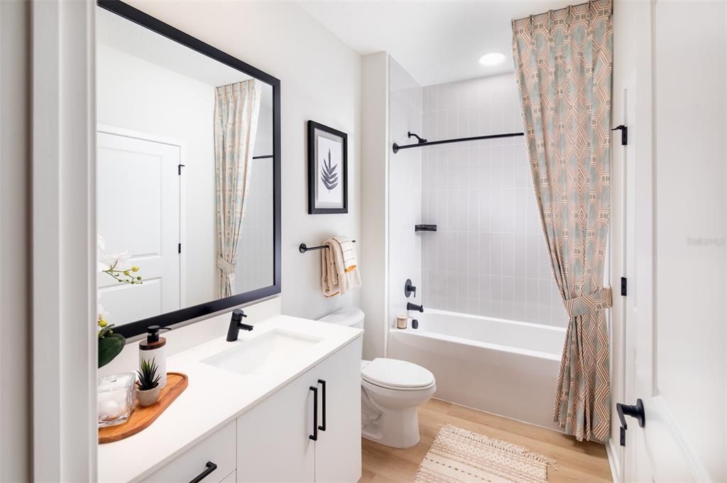 For Rent: $2,326 (3 beds, 2 baths, 1242 Square Feet)