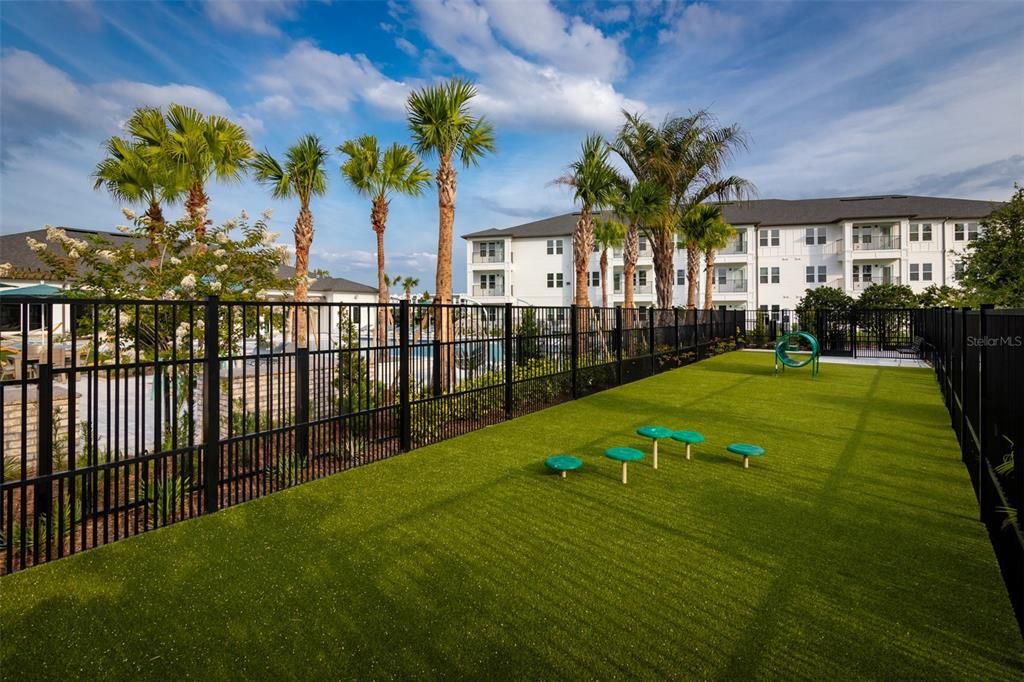 For Rent: $2,326 (3 beds, 2 baths, 1242 Square Feet)