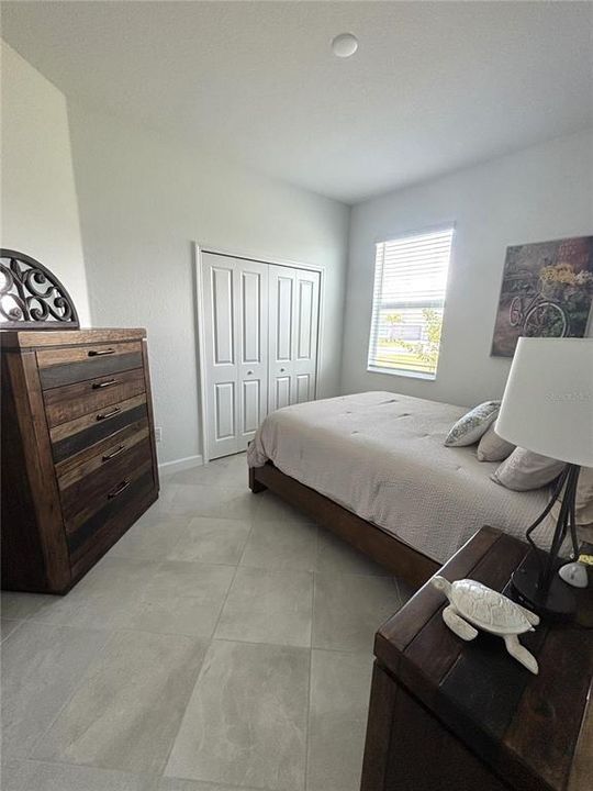 For Rent: $3,200 (3 beds, 2 baths, 1417 Square Feet)