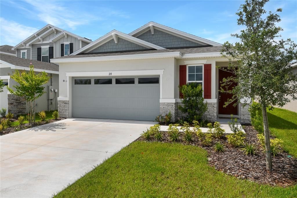 Activo con contrato: $299,950 (3 camas, 2 baños, 1700 Pies cuadrados)