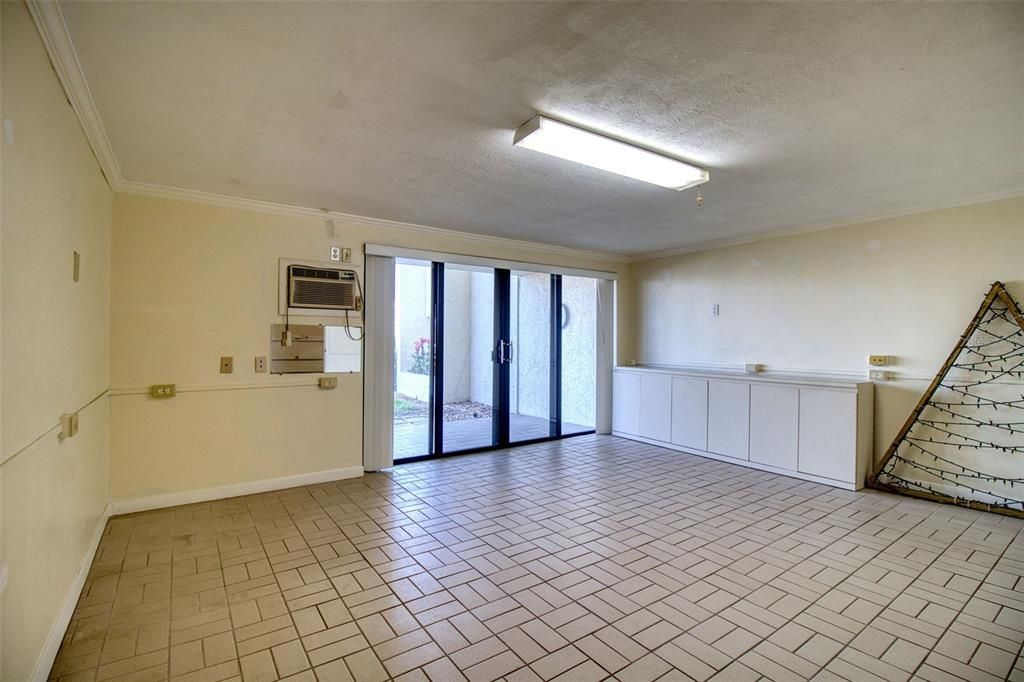 En Venta: $620,000 (2 camas, 2 baños, 1500 Pies cuadrados)