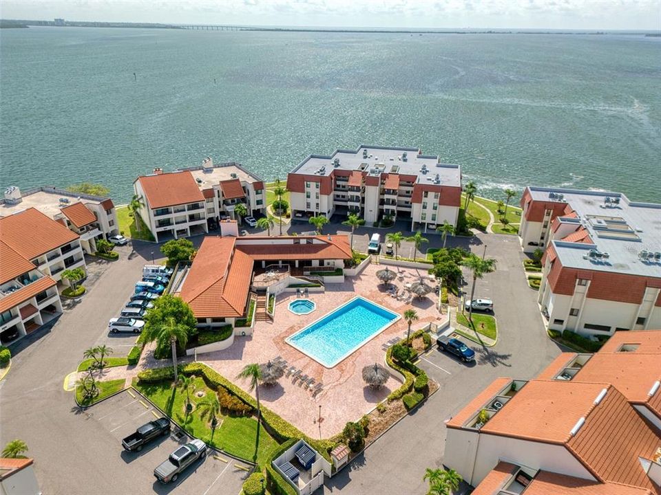 En Venta: $620,000 (2 camas, 2 baños, 1500 Pies cuadrados)