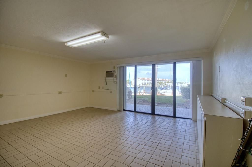 En Venta: $620,000 (2 camas, 2 baños, 1500 Pies cuadrados)