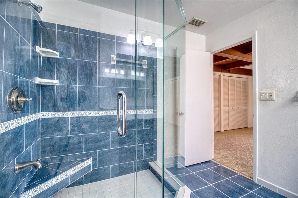 En Venta: $620,000 (2 camas, 2 baños, 1500 Pies cuadrados)