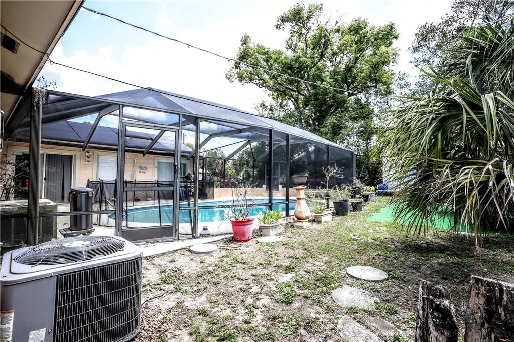 待售: $420,000 (4 贝兹, 3 浴室, 2010 平方英尺)