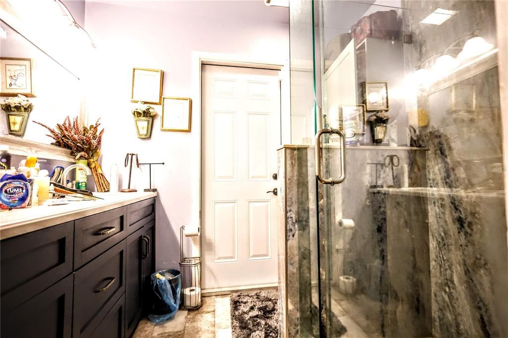 待售: $420,000 (4 贝兹, 3 浴室, 2010 平方英尺)