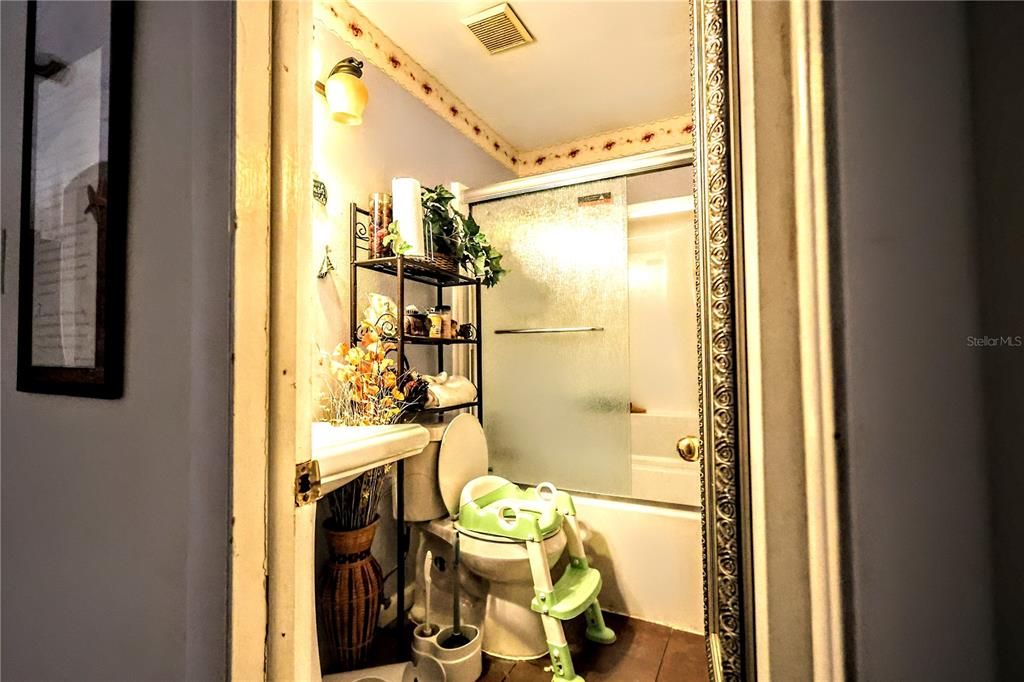 待售: $420,000 (4 贝兹, 3 浴室, 2010 平方英尺)