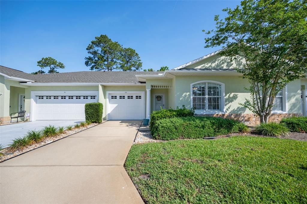 Active With Contract: $229,000 (2 beds, 2 baths, 1143 Square Feet)